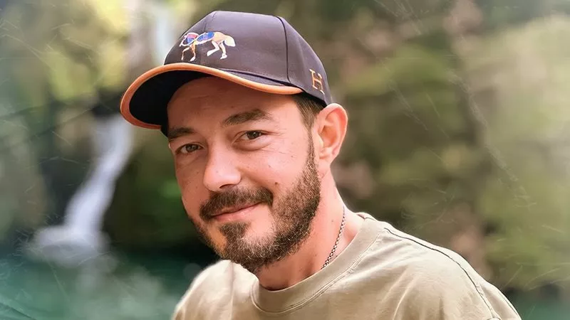 عرض مسلسل لعبة وقلبت بجد بطولة أحمد زاهر في ديسمبر المقبل
