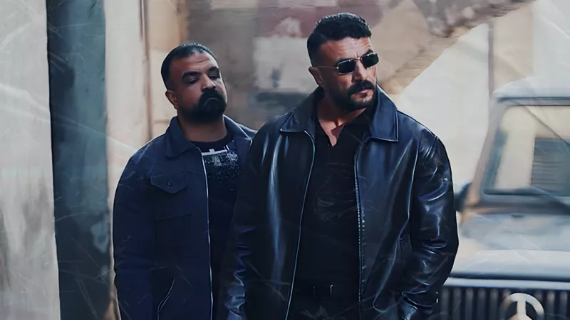 أحمد العوضي ينشر صور جديدة من كواليس مسلسل علي كلاي
