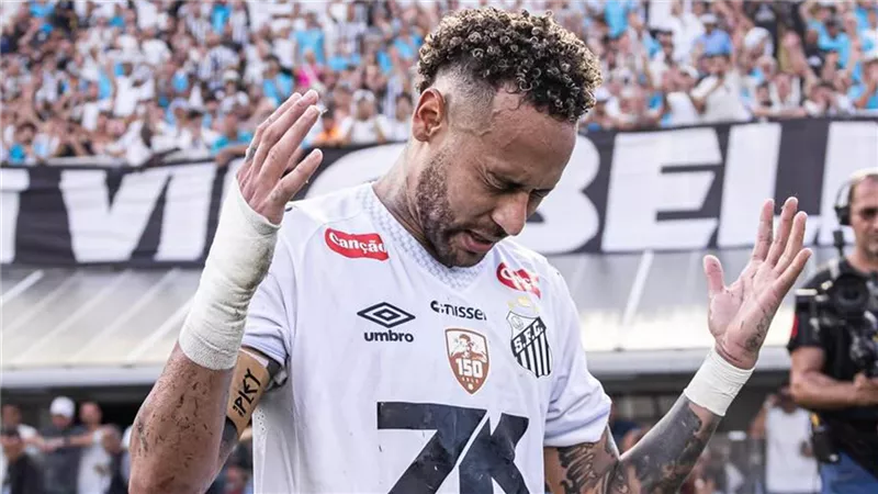 The Athletic : نيمار علي أبواب الرحيل عن الدورى الأمريكي