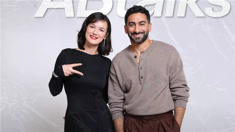 الليلة.. بينار دينيز ضيفة أنس بوخش في برنامج ABtalks