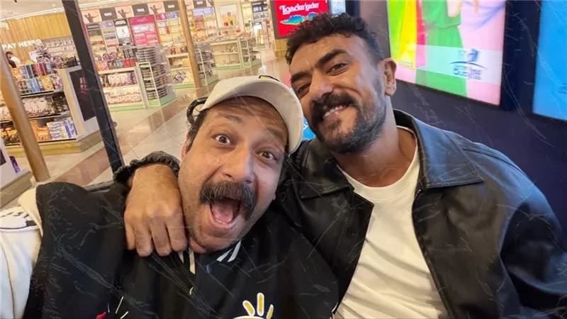 محمد ثروت مهندس وصديق أحمد العوضي في فيلم شمشون ودليلة 