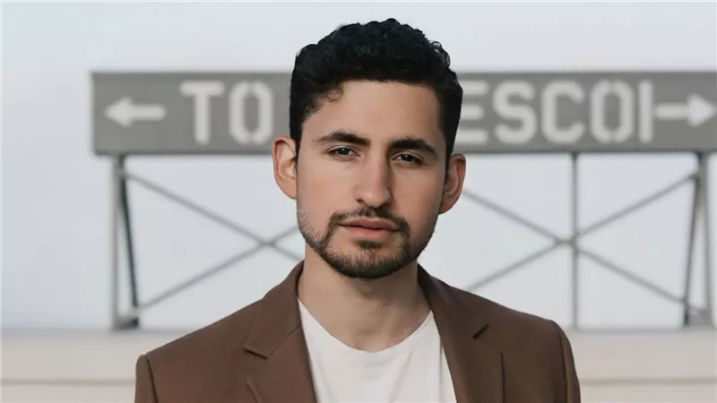 أمير المصري يكشف موعد عرض فيلم Giant في أمريكا 