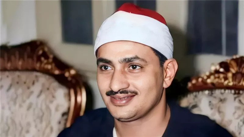 محمد صديق المنشاوي .. رفض الانضمام للإذاعة فأرسلت معداتها لمقر تلاوته