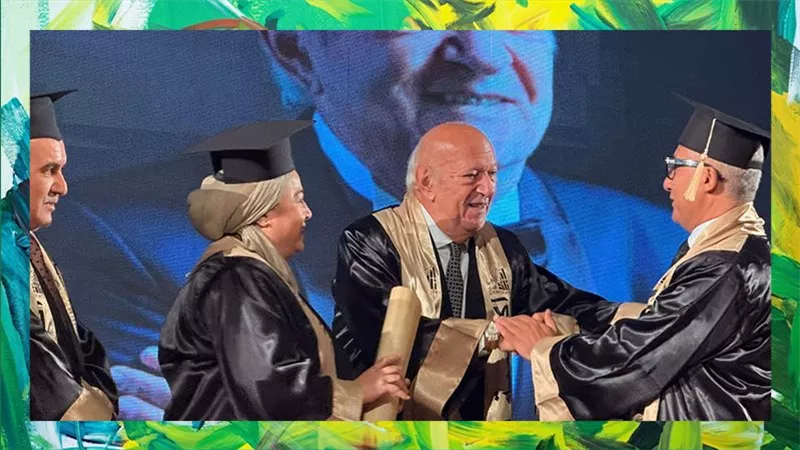 تكريم عمر خيرت 